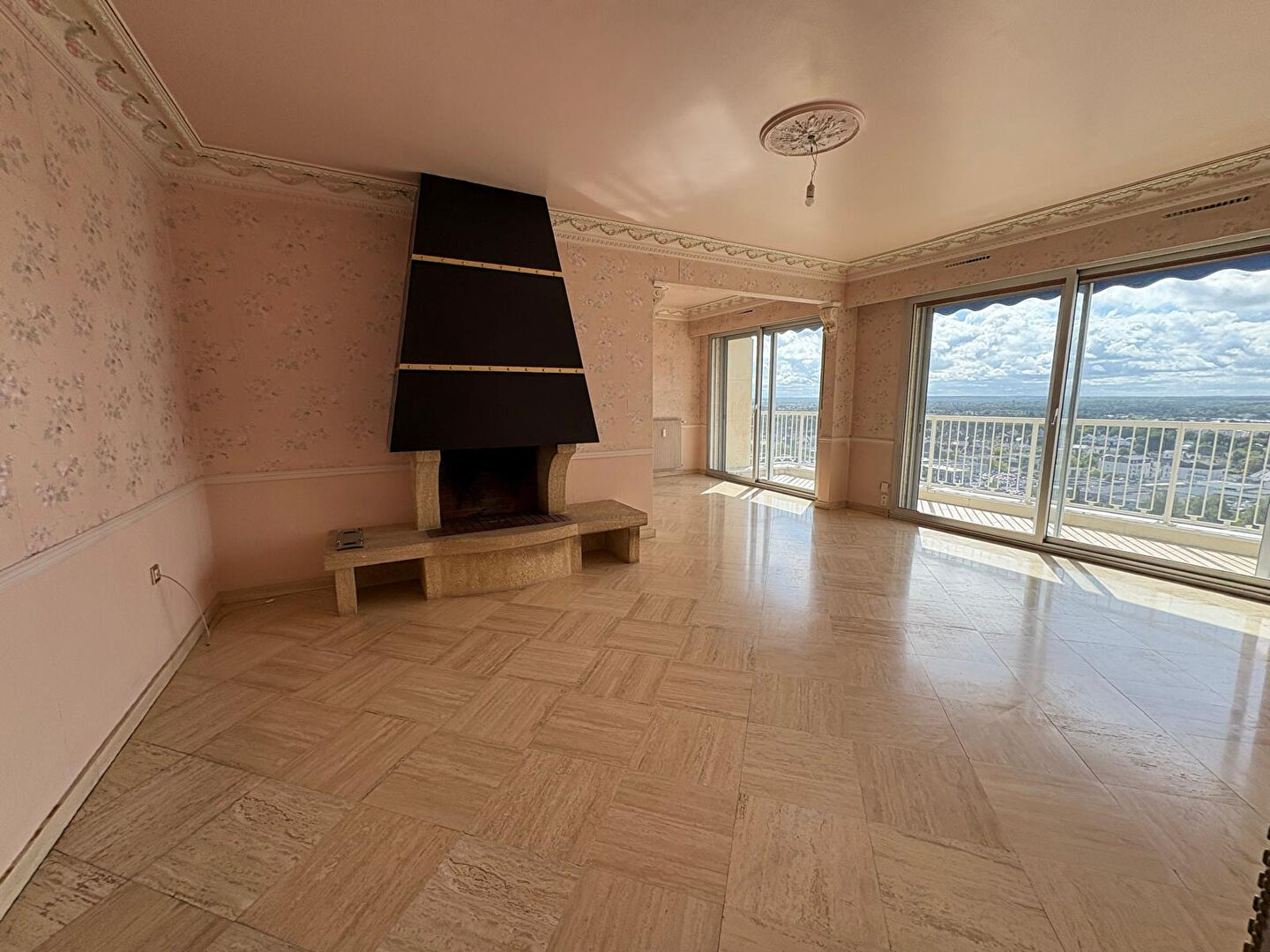 Appartement 4 pièces 95 m² · à Angers · 95 m² · 191 700 €
