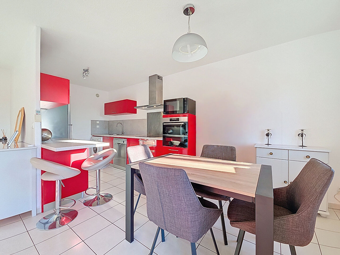 CASTANET-TOLOSAN - Appartement T3 rénové - Dernier étage - Terrasse plein sud