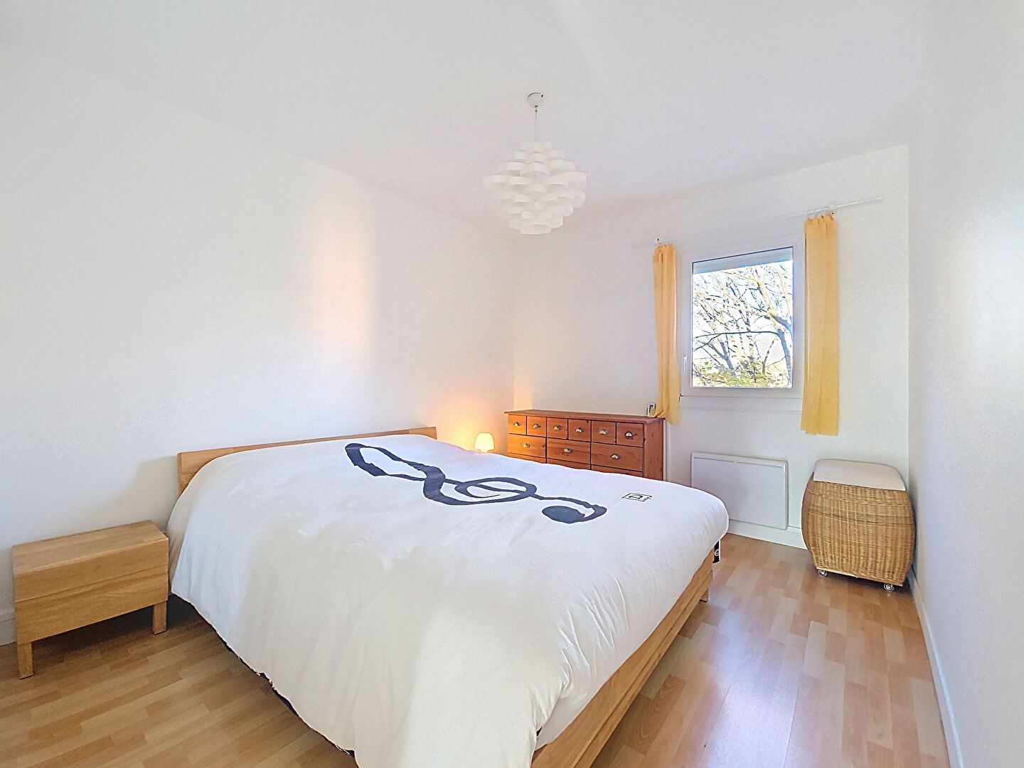 CASTANET-TOLOSAN - Appartement T3 rénové - Dernier étage - Terrasse plein sud