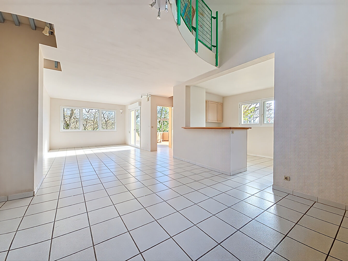 Maison d'architecte 163 m² - studio indépendant - Parc arboré 5 000 m² - Pigeonnier XIXe - Vue panoramique -  Pompertuzat