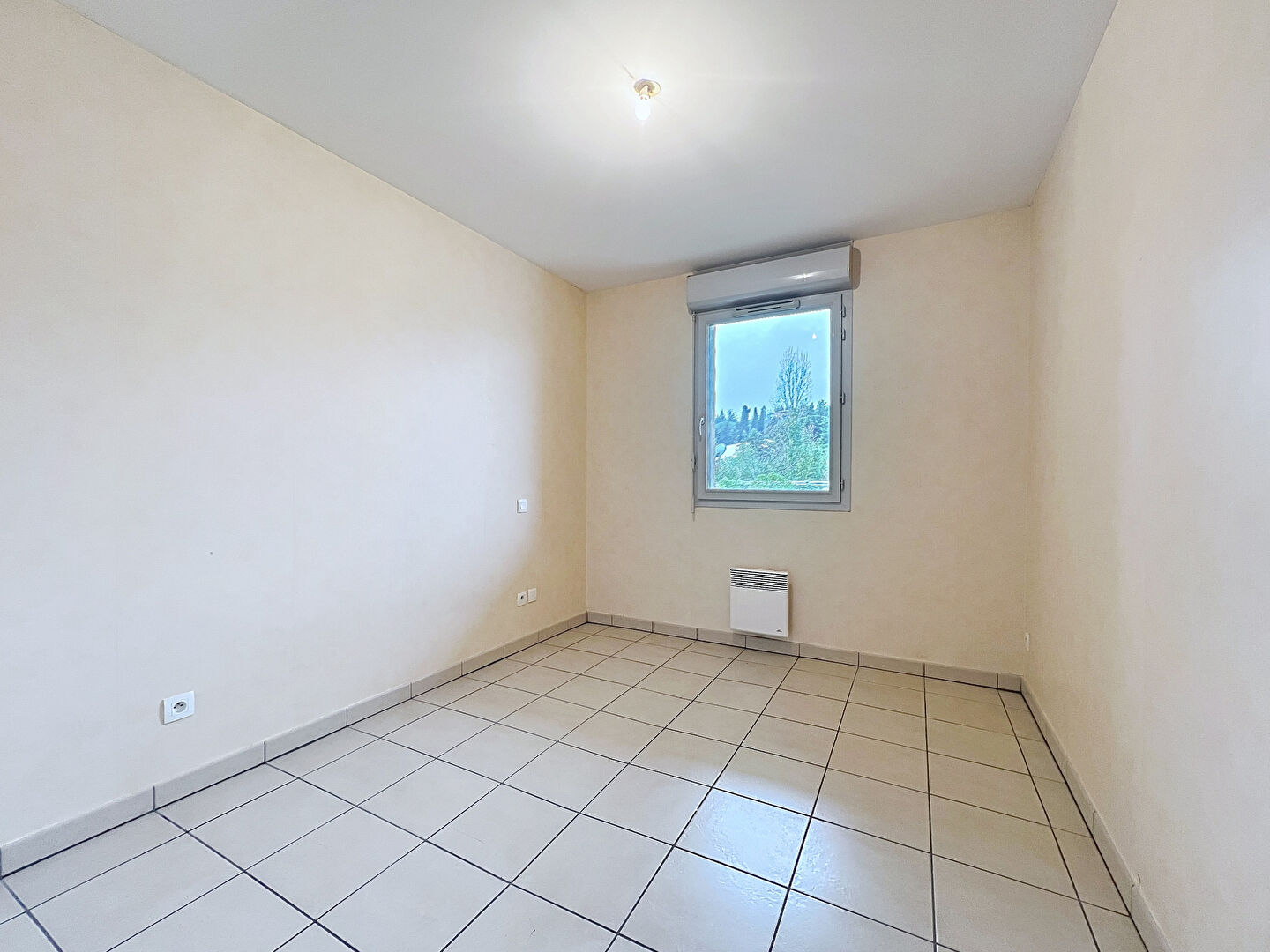 NOUVEAUTE NESTENN IMMOBILIER A vendre Appartement de 87 m² en plein centre ville
