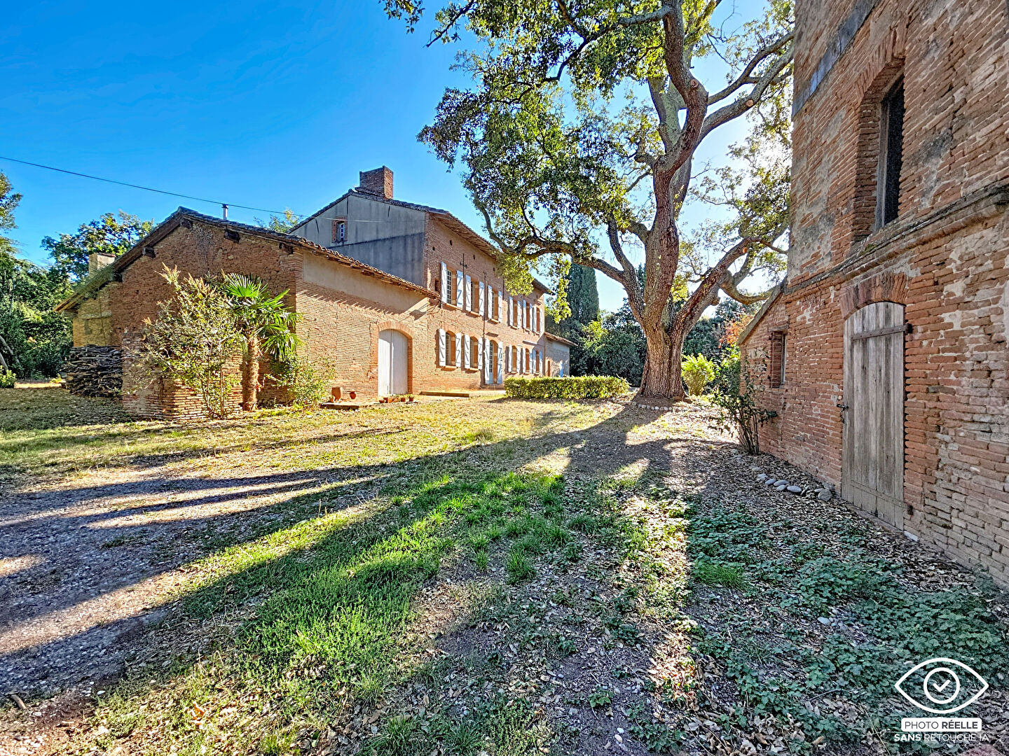 Maison 8 pièces 213 m² · à Aureville · 213 m² · 895 000 €