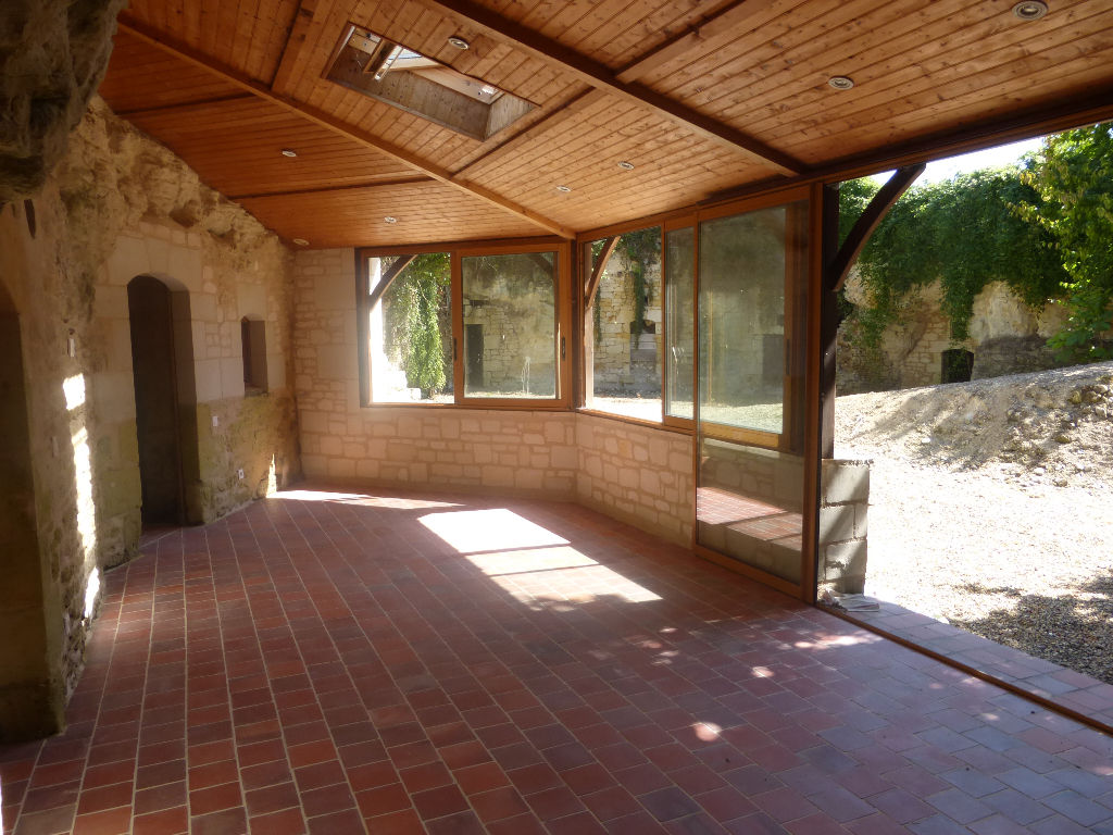 Maison troglodyte proche Doue la Fontaine - D2949