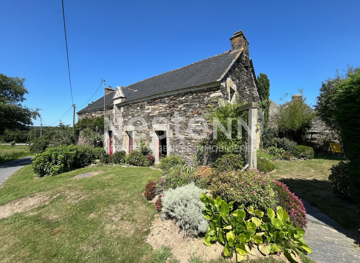 Maison 5 pièces 151 m² · à Serent · 151 m² · 190 800 €