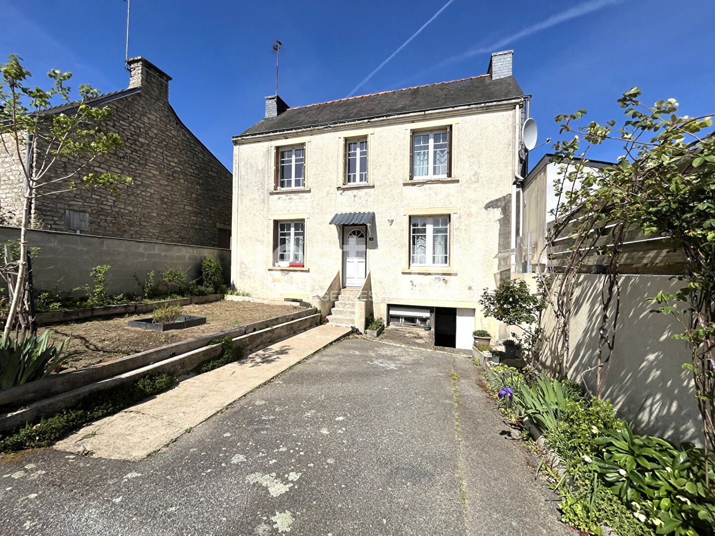 Maison 8 pièces 145 m² · à Monterblanc · 145 m² · 269 000 €
