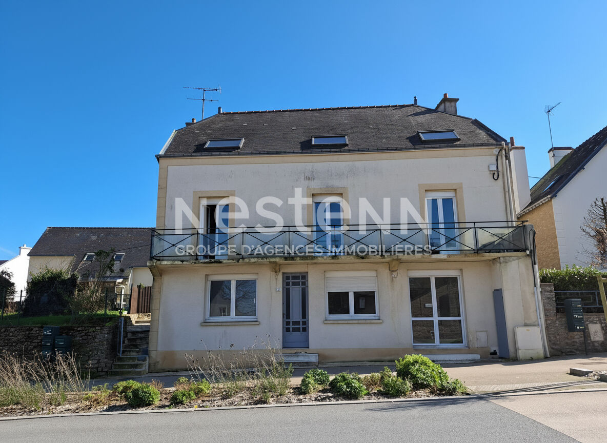 Immeuble 9 pièces 249 m² · à Elven · 249 m² · 429 680 €