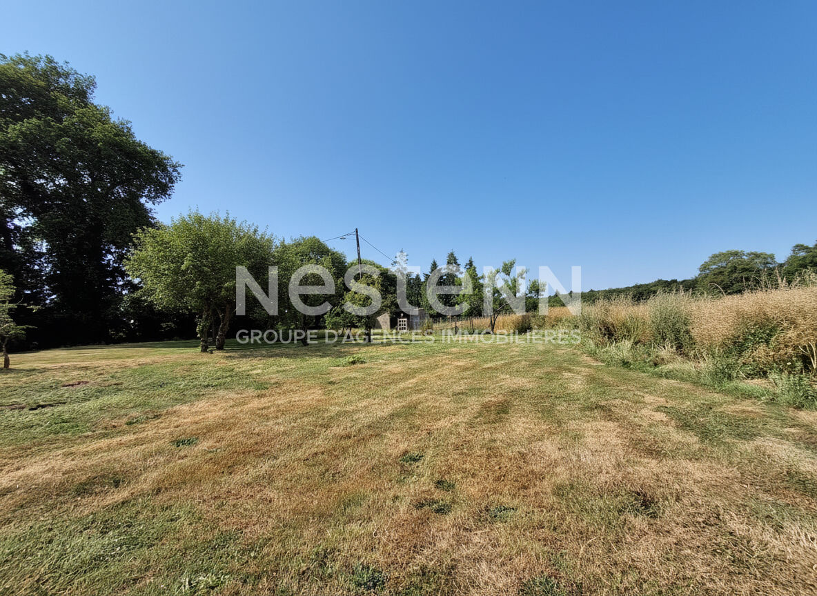 Charmante maison en pierre à vendre de 129 m² sur un terrain constructible de 2 700 m² / Morbihan / Bretagne