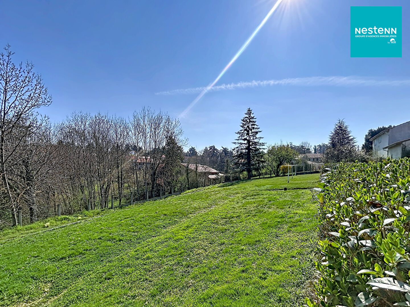 Terrain 900 m² · à Saint-Just-Saint-Rambert · 900 m² · 133 000 €