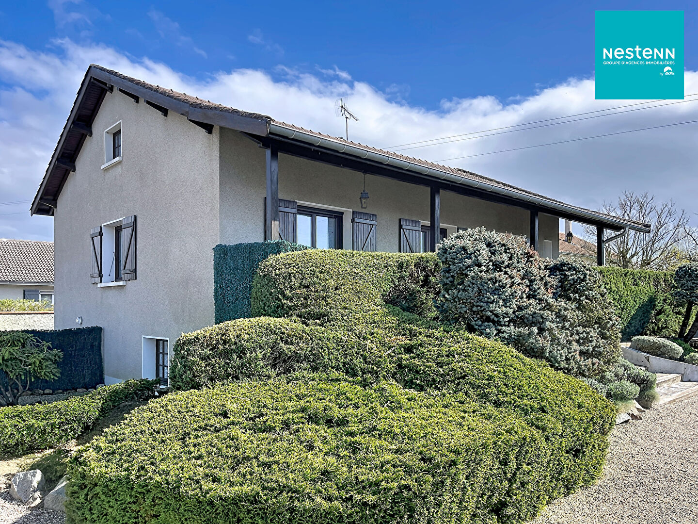 Maison 5 pièces 103 m² · à Chambeon · 103 m² · 262 000 €