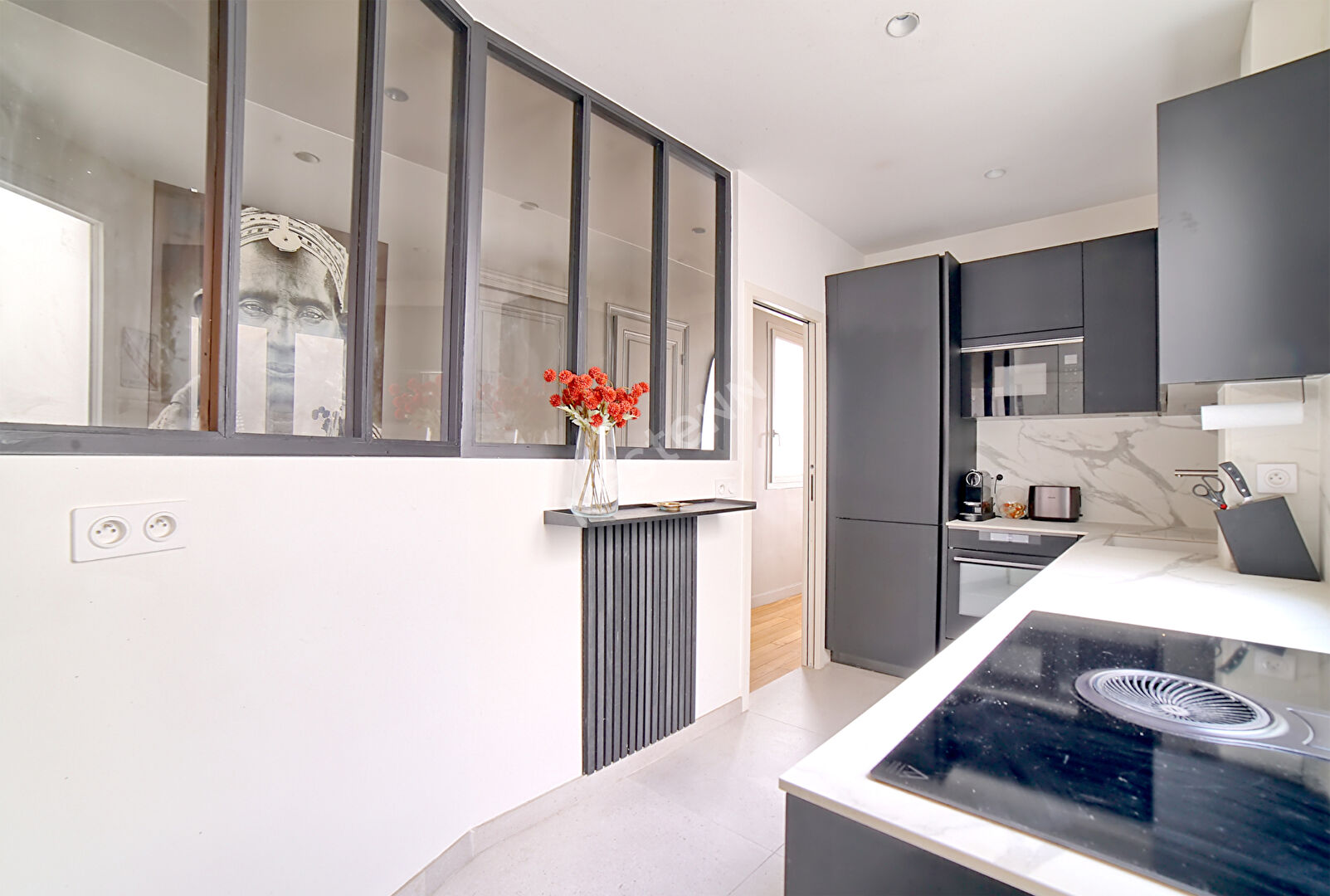 Hôtel de ville  4 Pièces  95 m² avec 2 Balcons