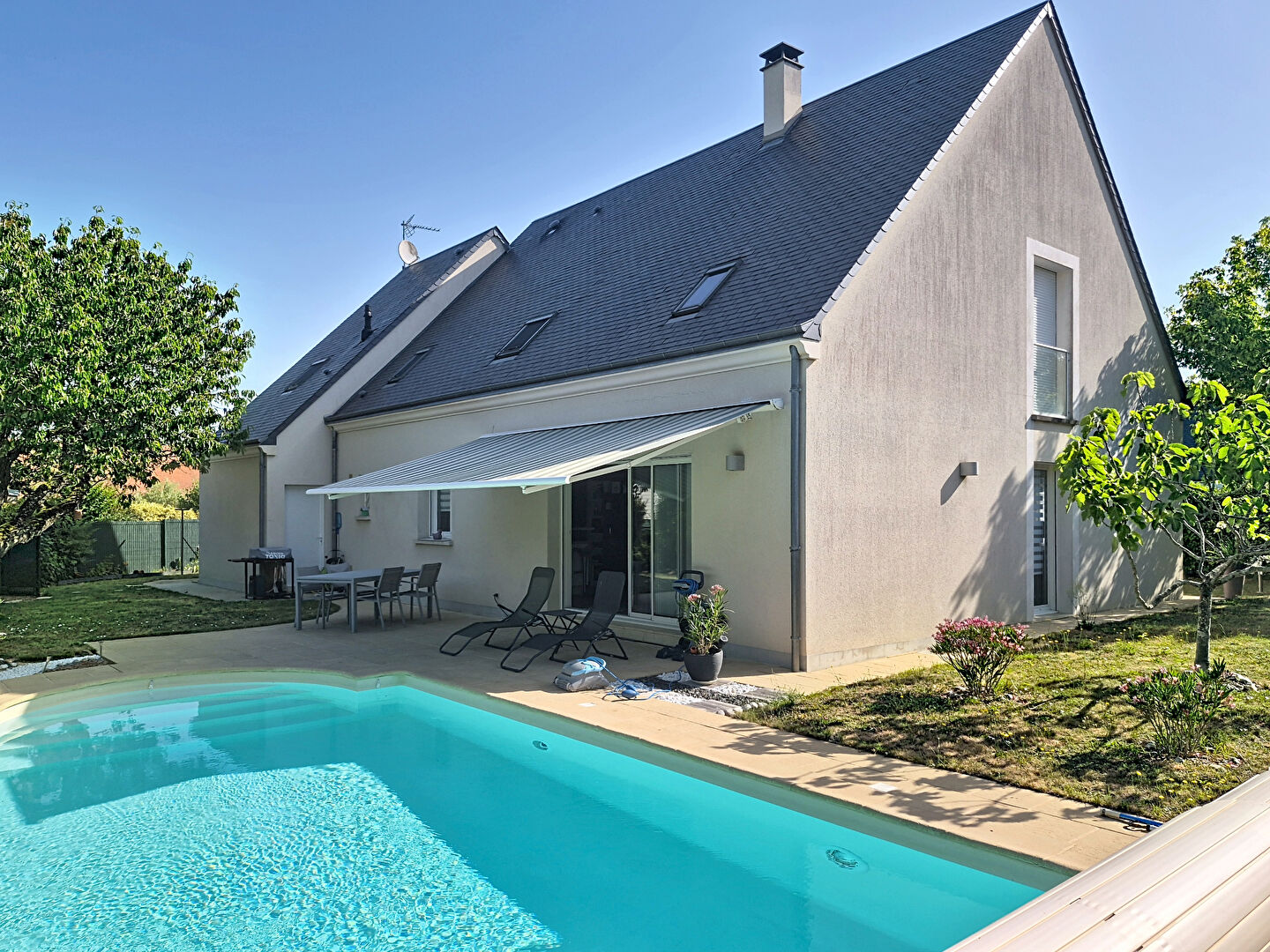 Maison 6 pièces 199 m² · à Saint Avertin · 199 m² · 598 000 €