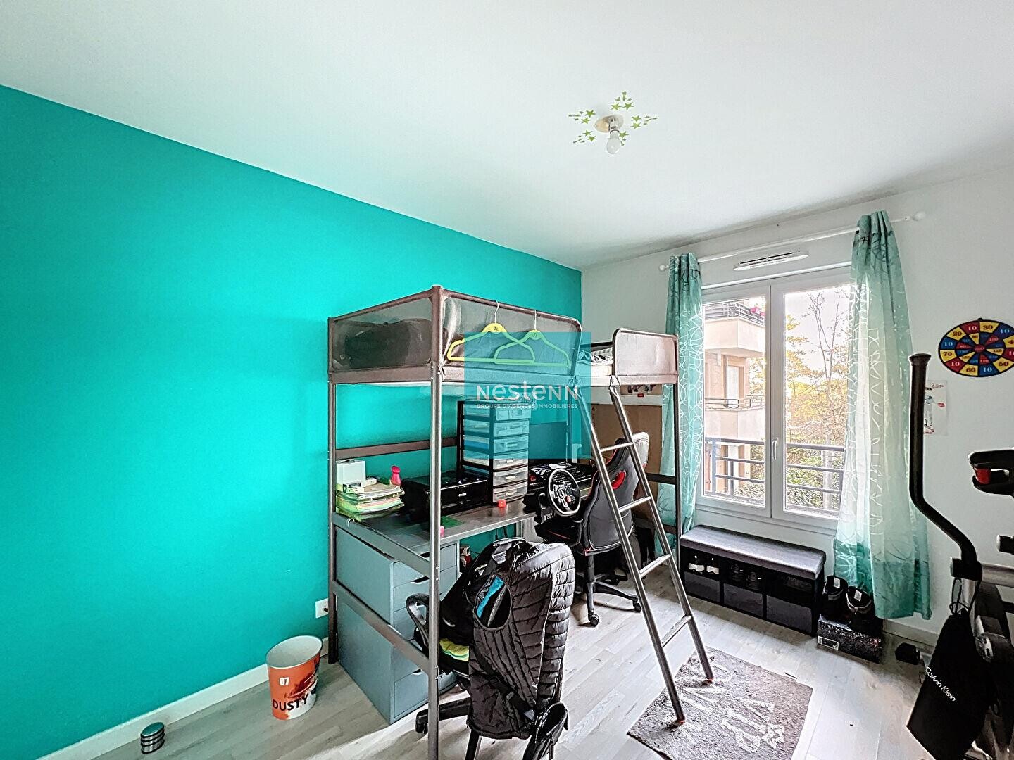 Appartement Franconville 3 pièces - Balcon exposé Sud-Ouest - Place de parking