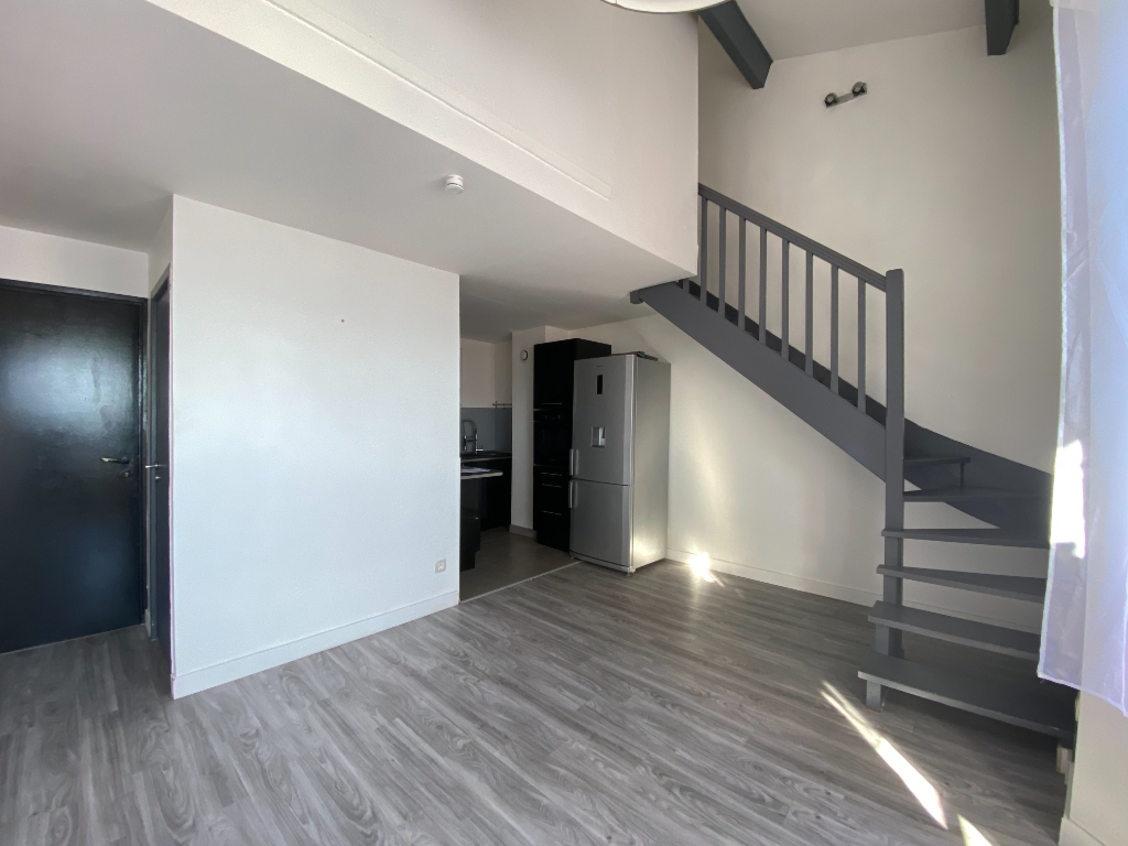 A LOUER MURET Appartement T2 au 3eme et dernier etage situe avenue