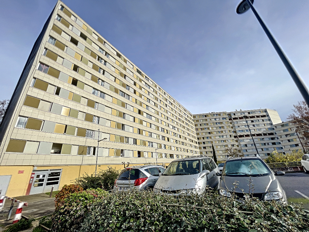 A VENDRE Toulouse Quartier Bellefontaine Appartement T4 avec une