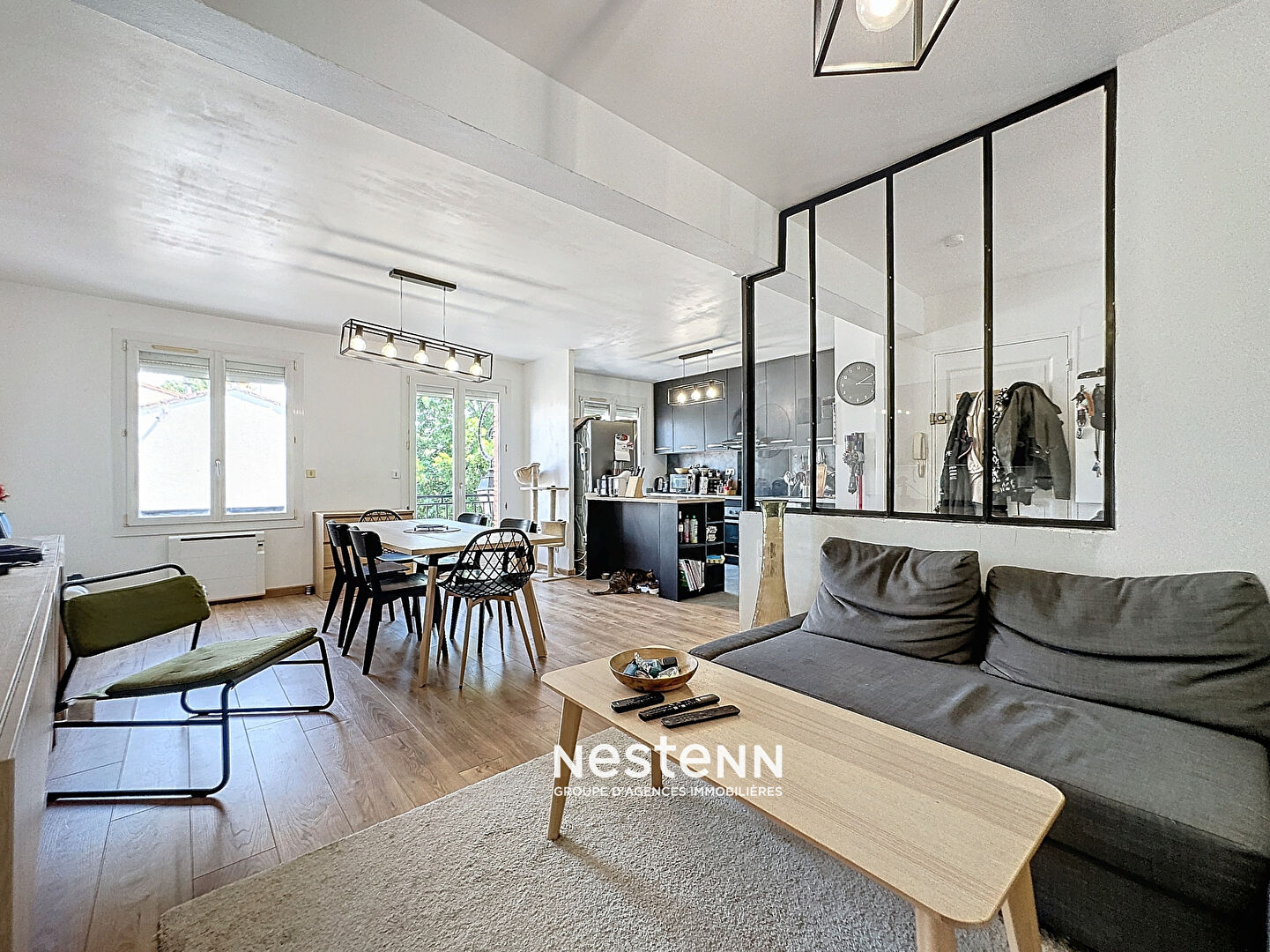 A VENDRE - FROUZINS plein centre du village - Appartement T3 avec une place de parking