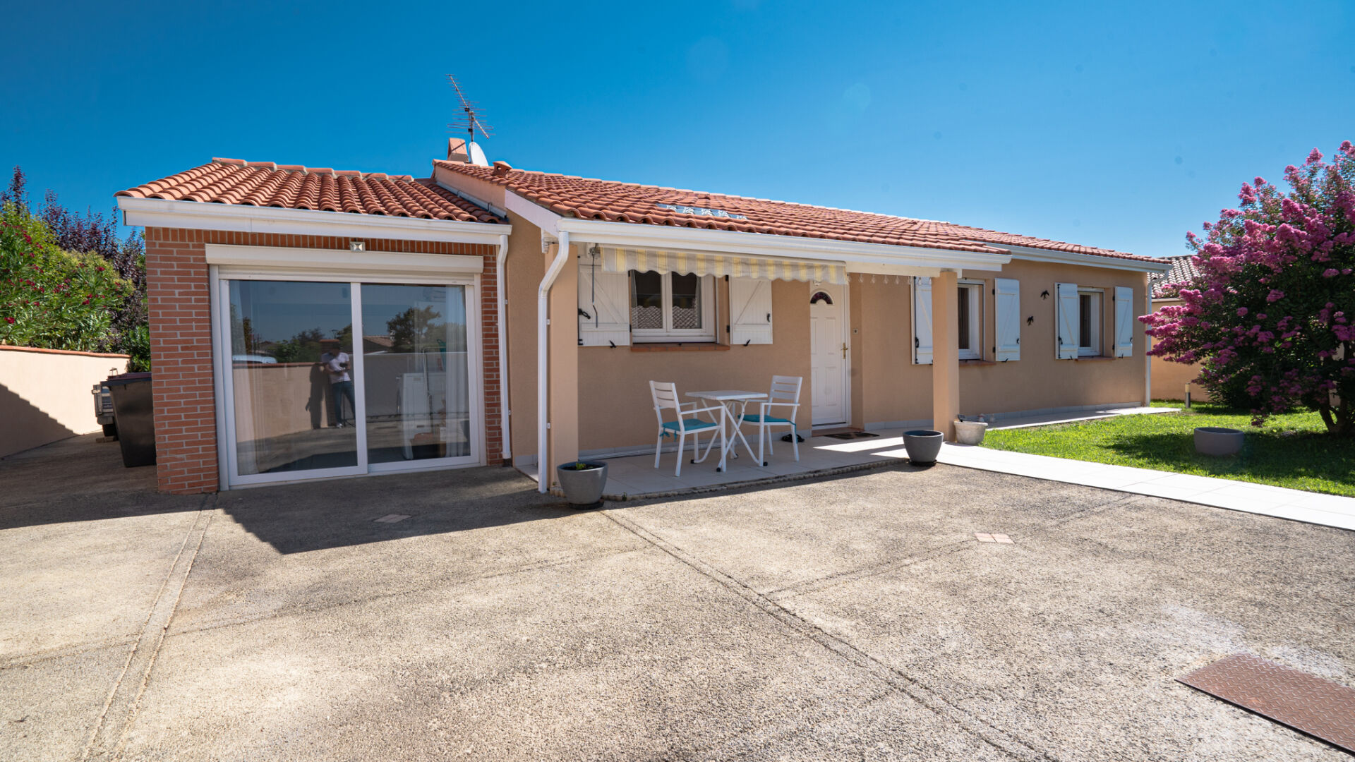 Maison 5 pièces 145 m² · à Frouzins · 145 m² · 396 000 €