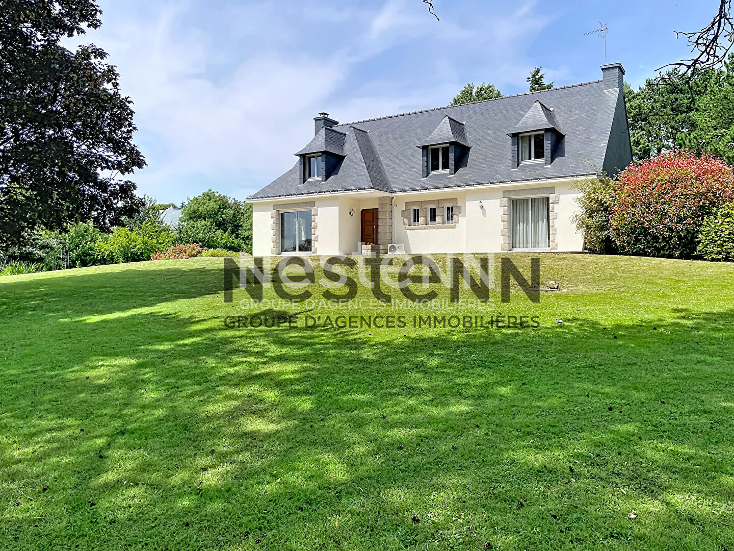 Maison 8 pièces 235 m² · à Muzillac · 235 m² · 936 000 €