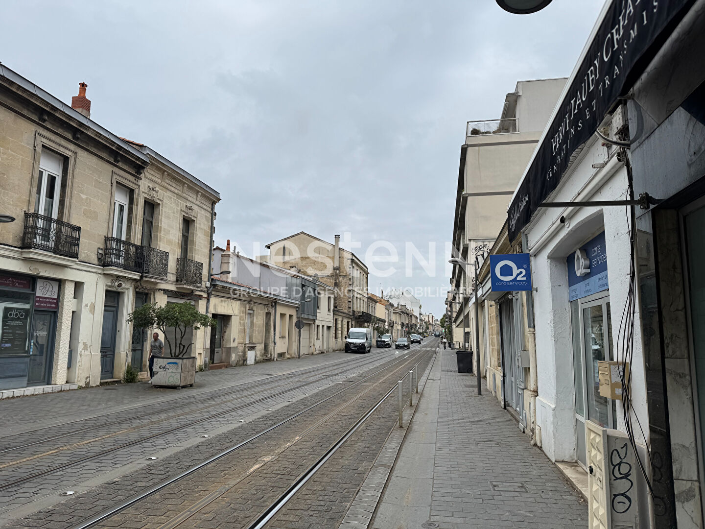 Local commercial 3 pièces 57 m² · à Bordeaux · 57 m² · 59 600 €