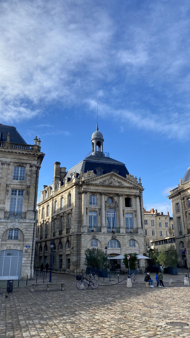 Local commercial 20 m² · à Bordeaux · 20 m² · 115 000 €