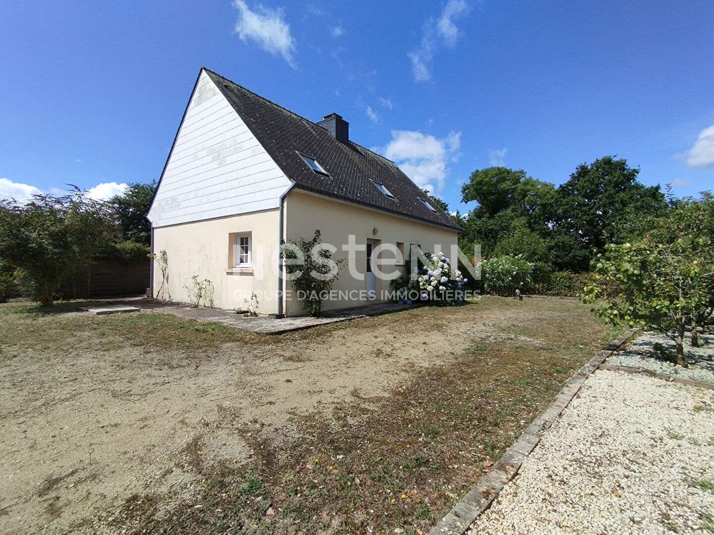 Maison 7 pièces 137 m² · à Saint-Armel · 137 m² · 425 000 €