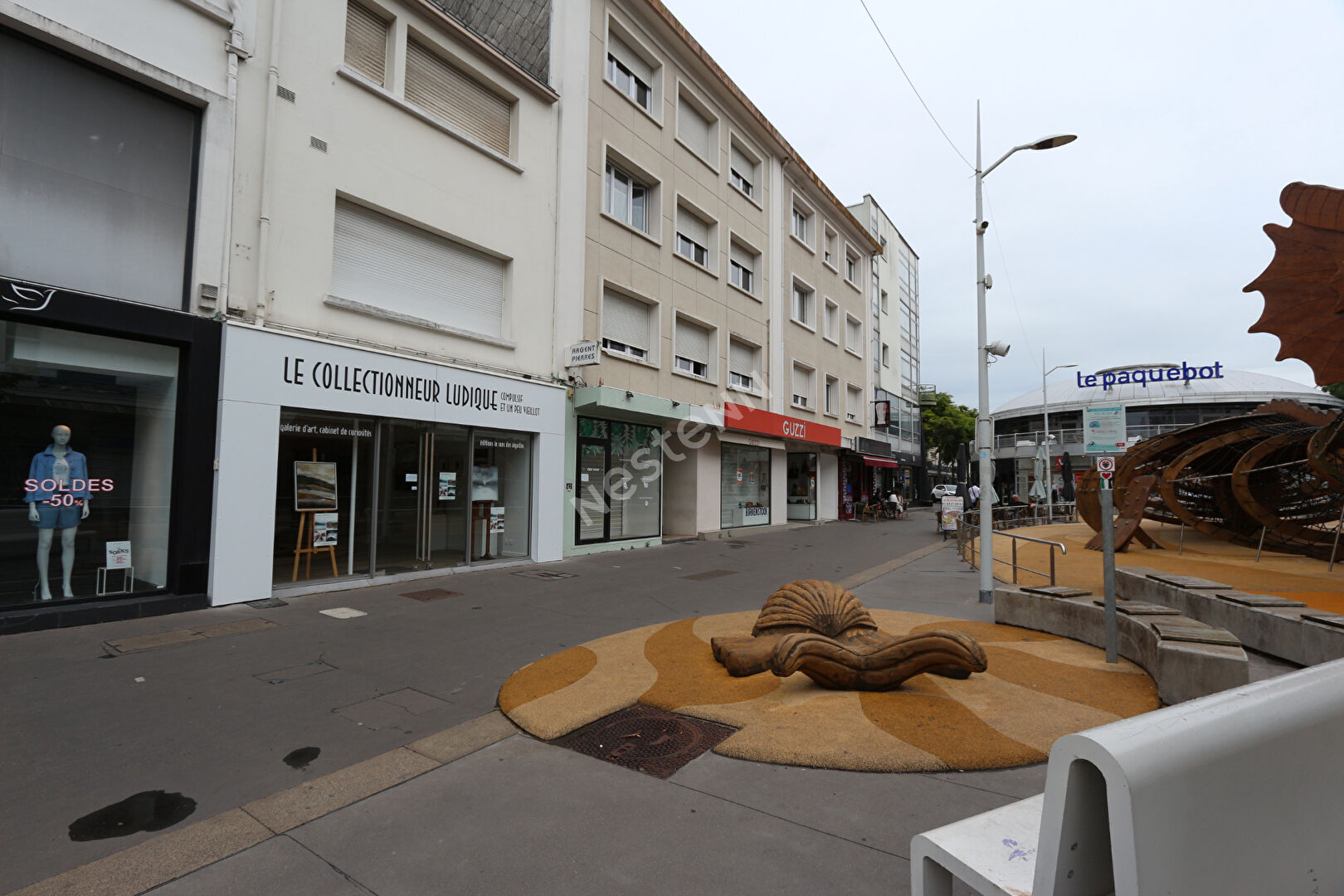 Local commercial 174 m² · à Saint Nazaire · 174 m² · 321 775 €