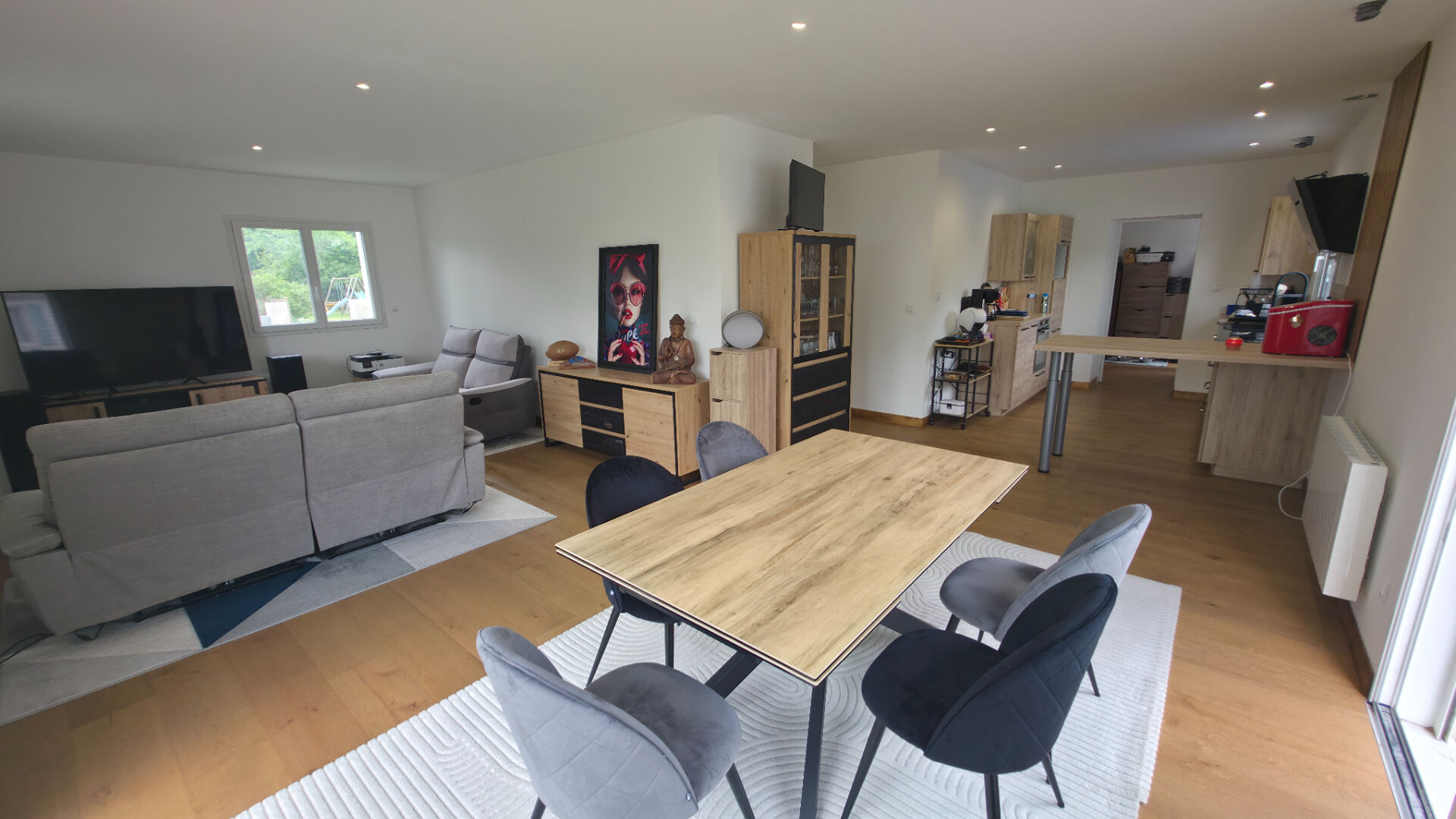 Maison 7 pièces 158 m² · à Besne · 158 m² · 369 250 €