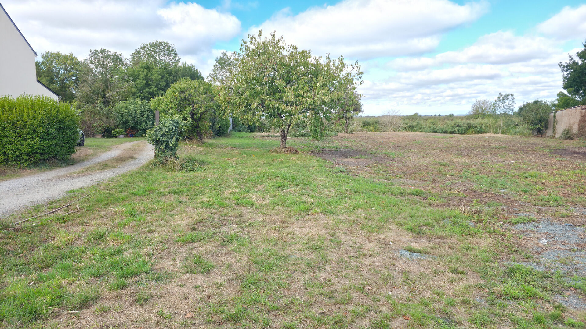 Terrain 343 m² · à Saint-Malo-de-Guersac · 60 900 €