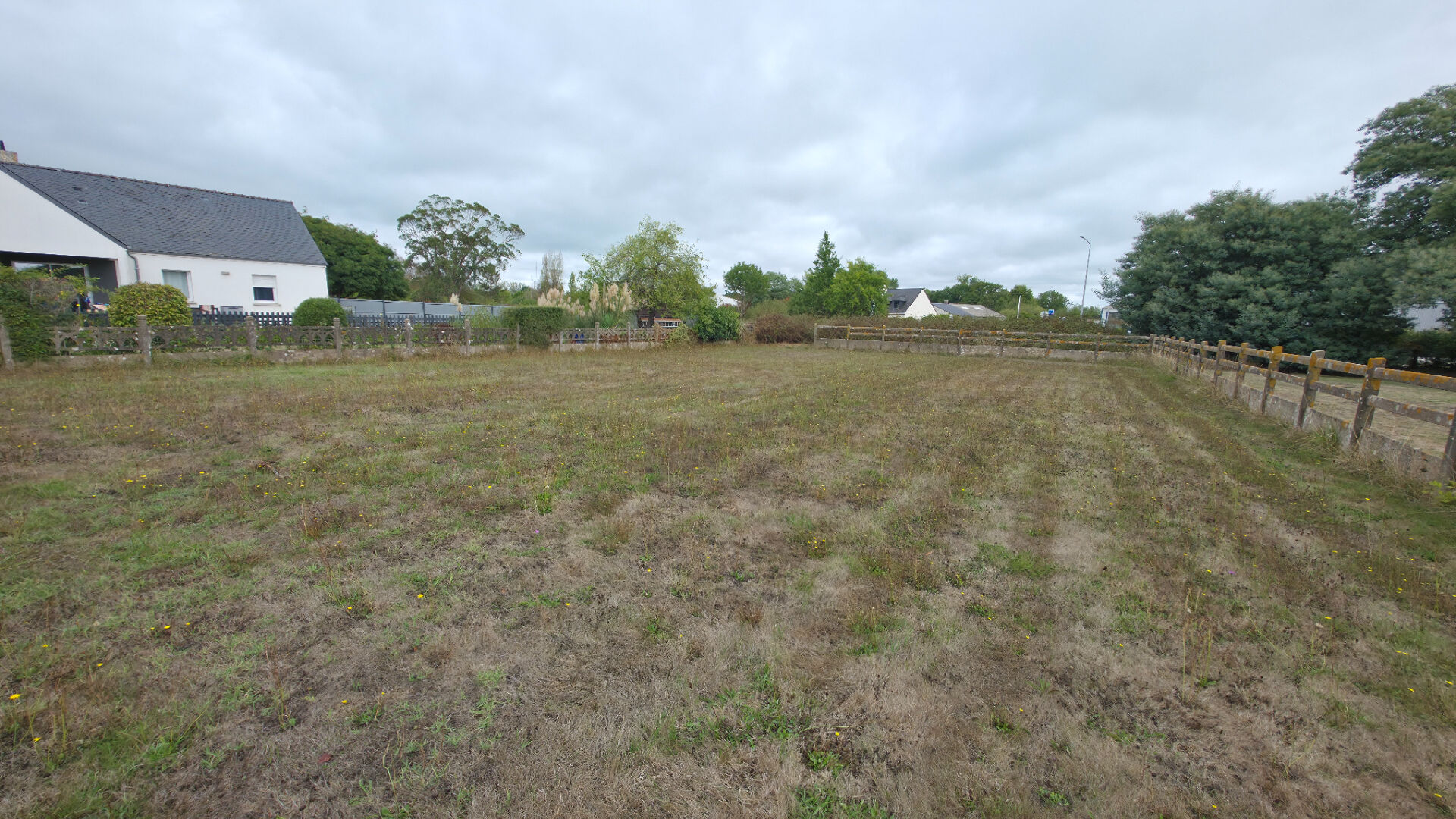 Terrain 808 m² · à Saint-Joachim · 76 900 €