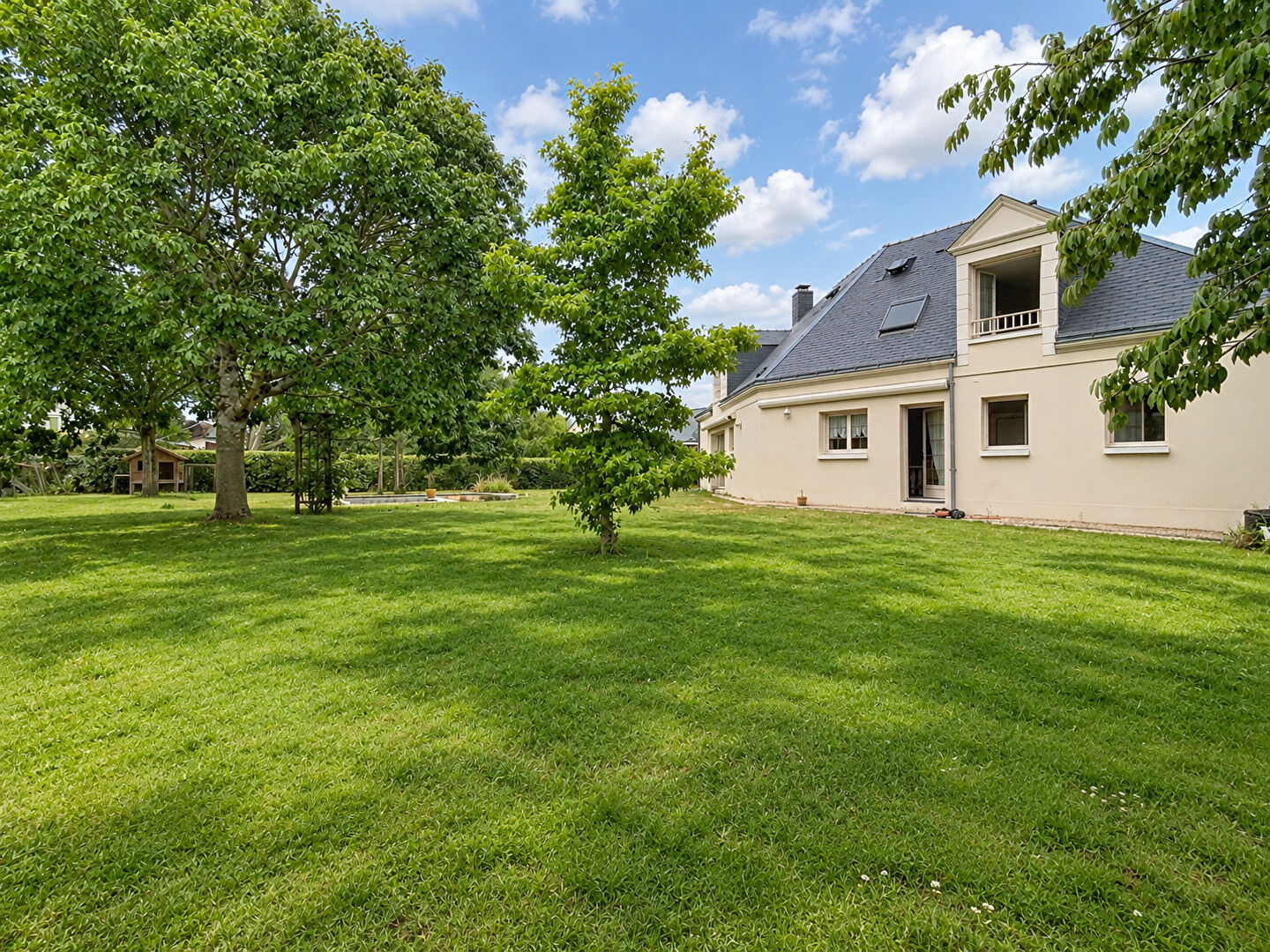 Maison 7 pièces 192 m² · à Rochefort sur Loire · 192 m² · 399 500 €