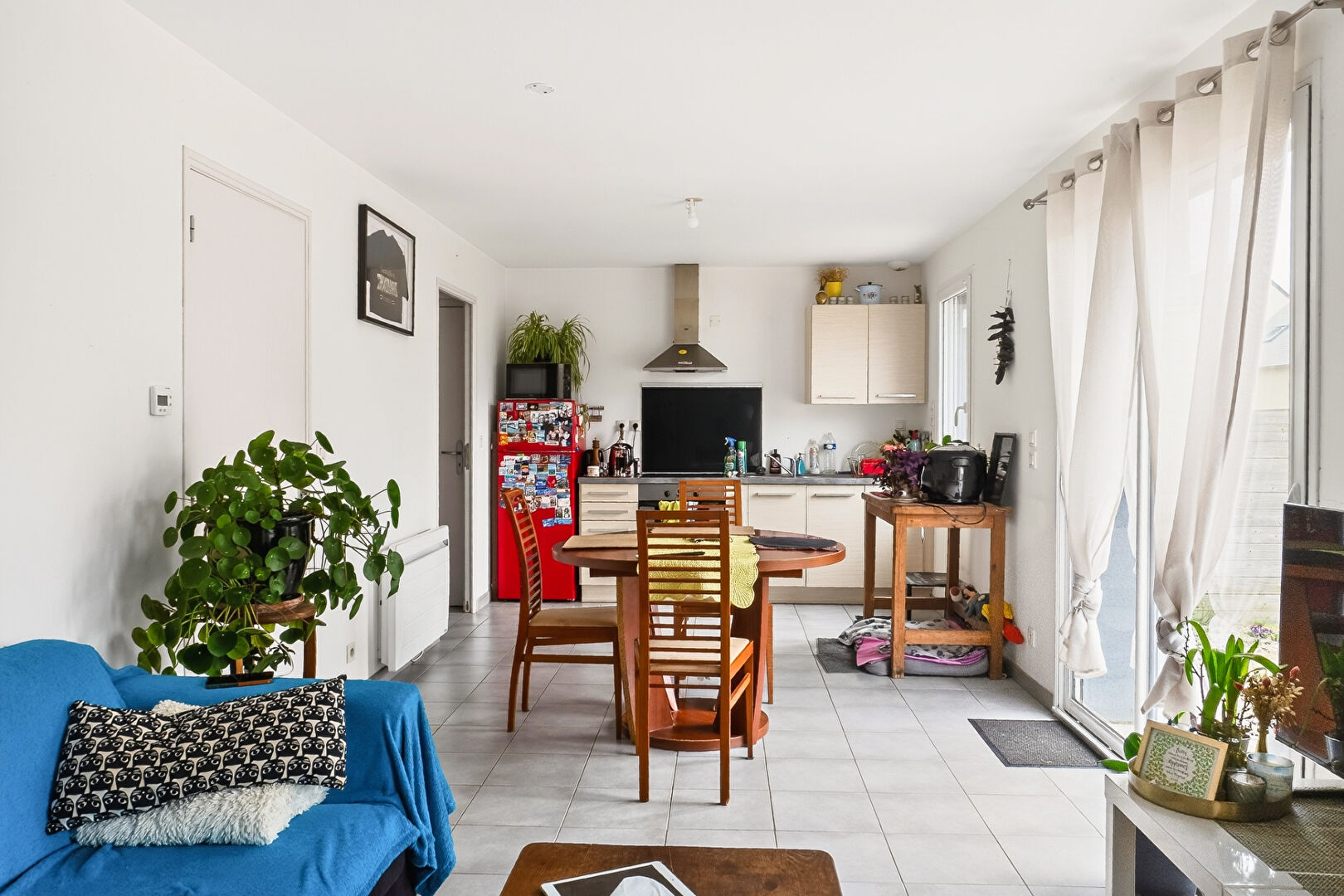 MAISON À VENDRE POMMERET BOURG - Maison de 2010, vivable de plain pied, parfaitement entretenue dans le bourg de Pommeret !