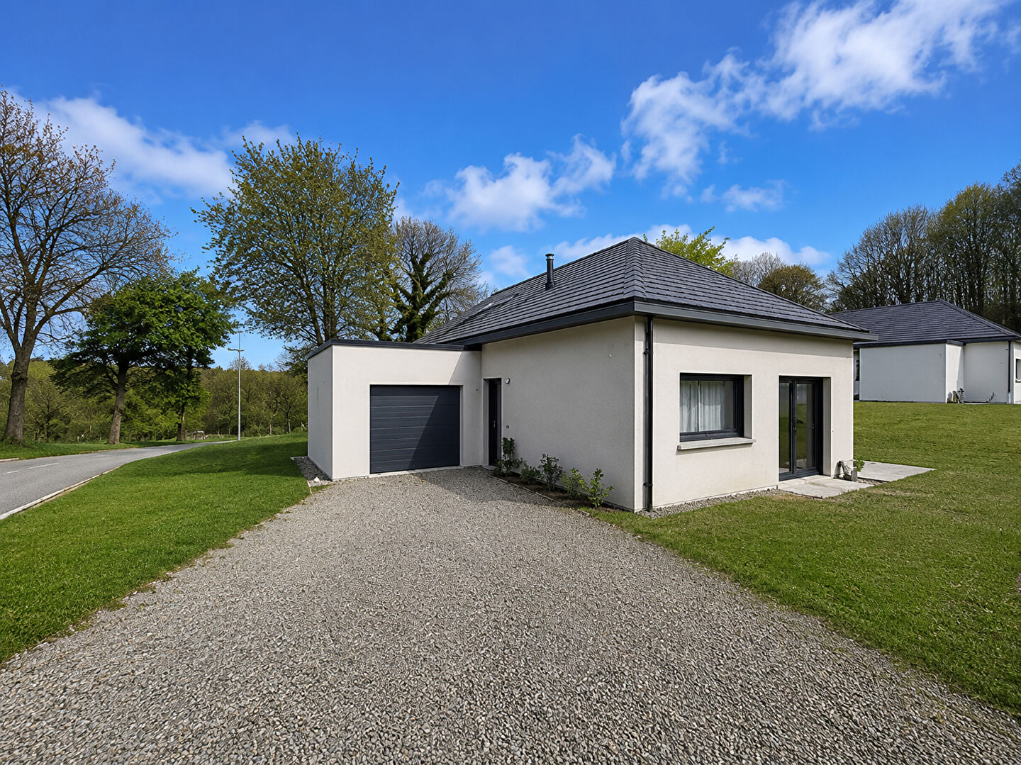 Maison 5 pièces 105 m² · à Le Quillio · 105 m² · 249 100 €