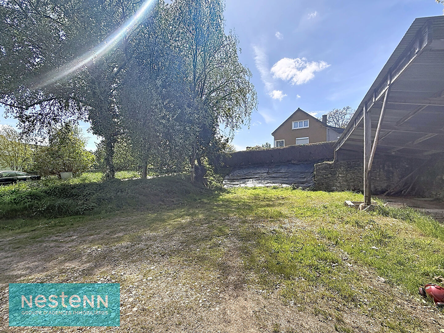 Terrain CONSTRUCTIBLE à vendre d'environ 460m² à Saint Caradec - · 18 450 €