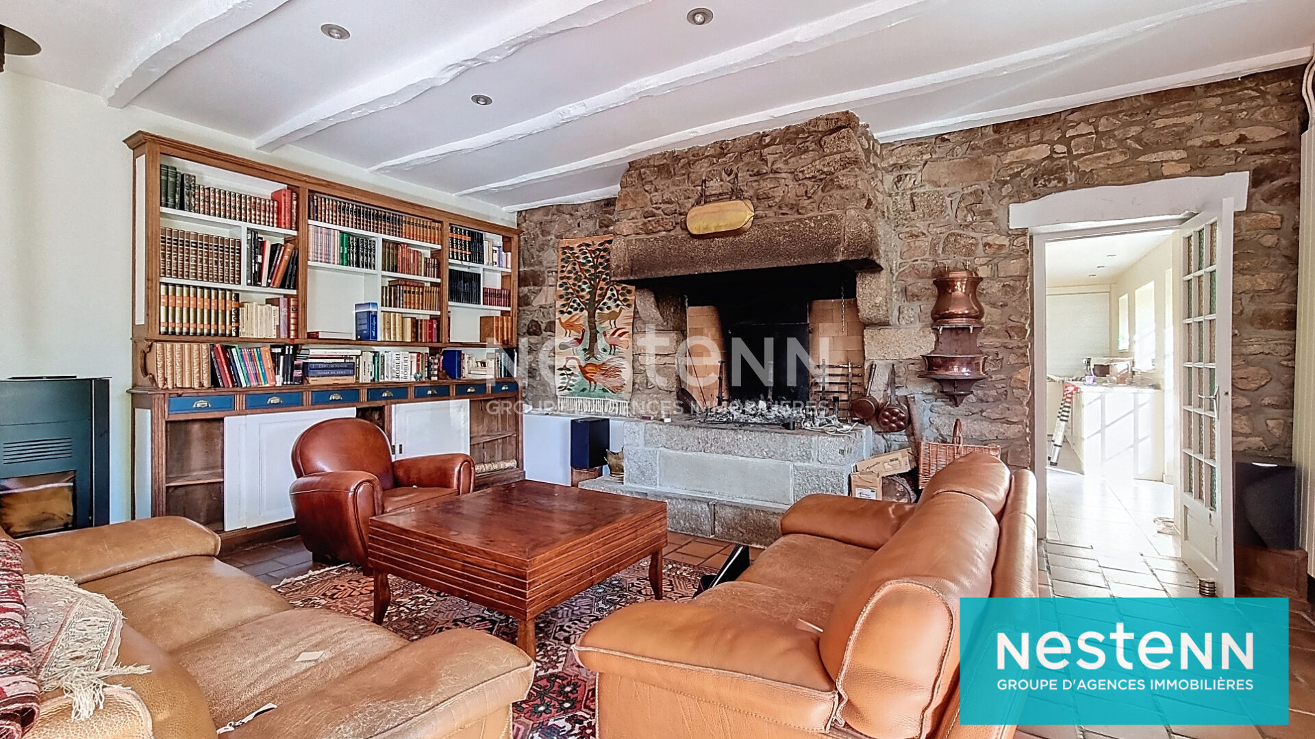 Maison à vendre à Plaintel - Longère de 220 m², 4 chambres, avec grand terrain 8000 m²