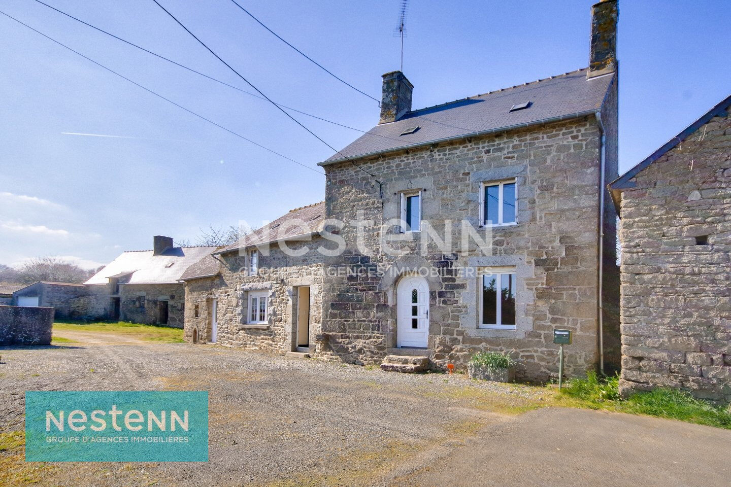 Charmante maison en pierre avec dépendances, 3 chambres, au calme de la campagne de  Plaine Haute