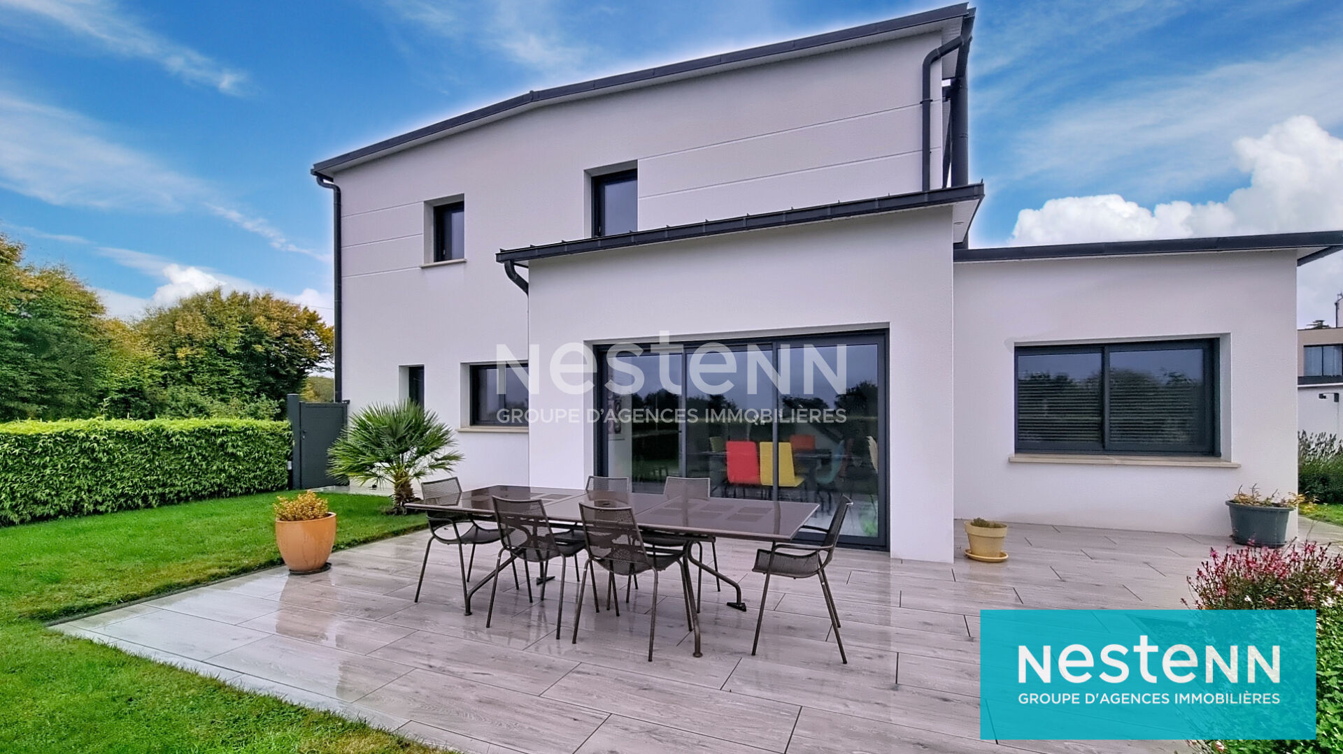 Maison contemporaine à vendre à Plaintel - 6 chambres, 150 m², sur 600 m² de jardin ! Très jolies prestations !