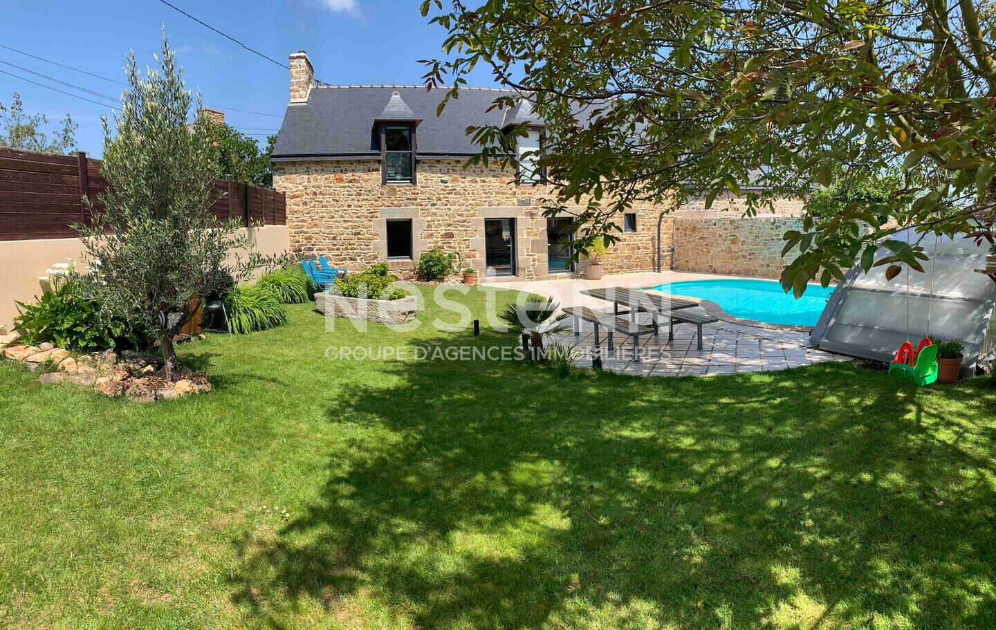 Maison 5 pièces 127 m² · à Quessoy · 127 m² · 377 850 €