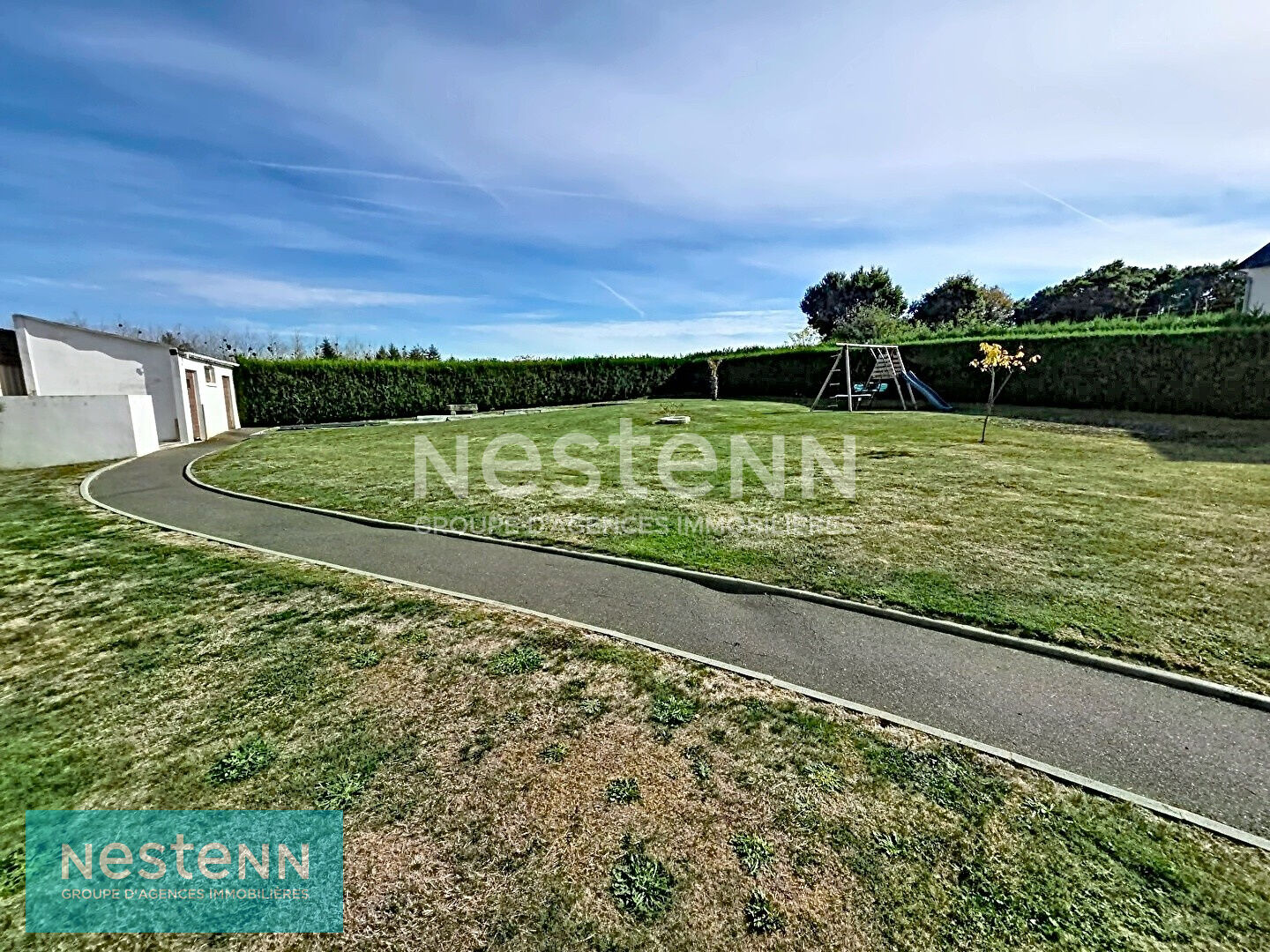 Terrain 950 m² · à Saint-Julien · 109 050 €