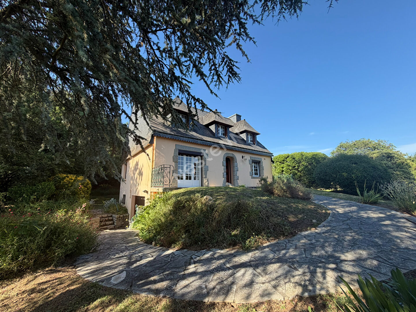 Maison 5 pièces 115 m² · à Josselin · 115 m² · 235 500 €