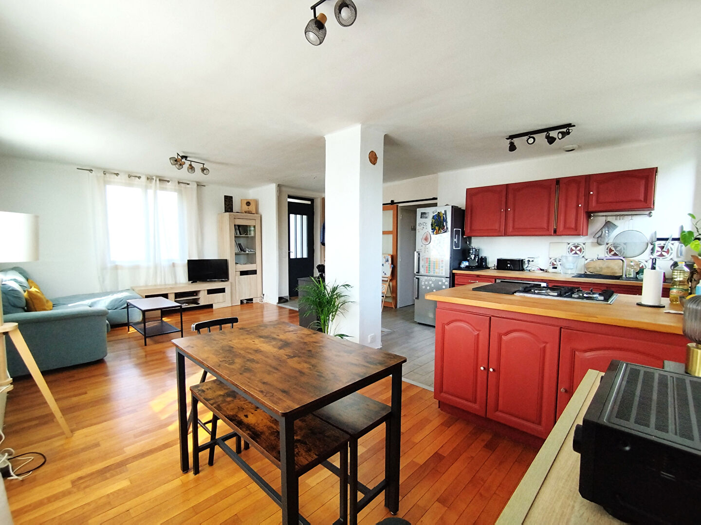 Maison 4 pièces 82 m² · à Saint Pierre des Corps · 82 m² · 250 000 €