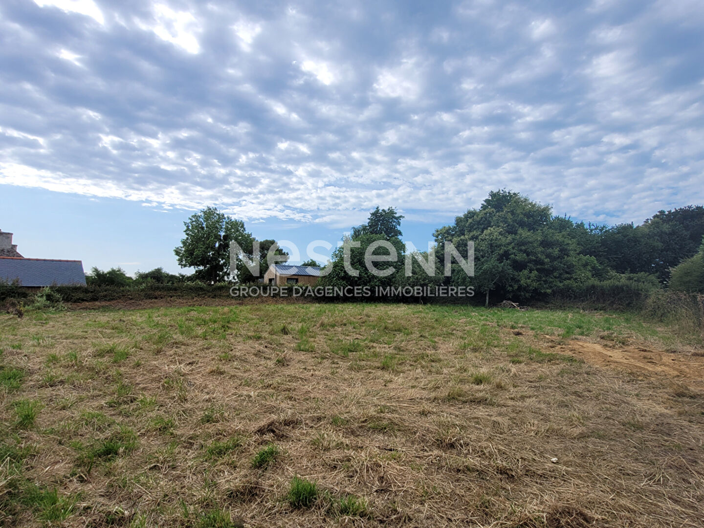 Terrain Plouezec 1100 m2, 30 m de façade exposé SUD dans un environnement calme · 109 900 €