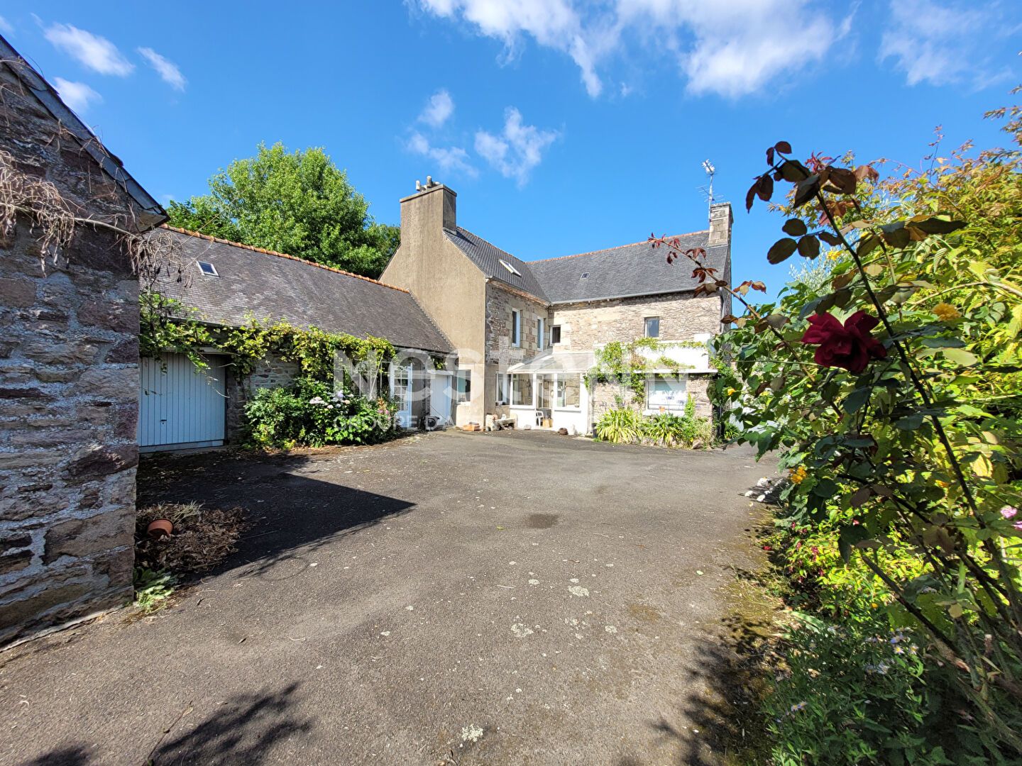 Maison 8 pièces 195 m² · à Plehedel · 195 m² · 295 400 €