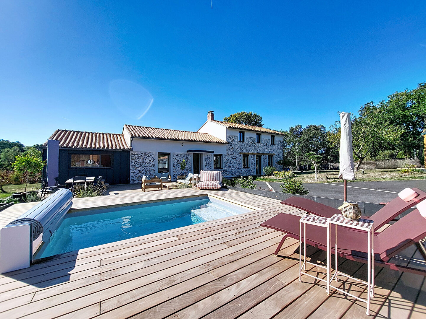 Maison 6 pièces 155 m² · à Carquefou · 155 m² · 561 600 €