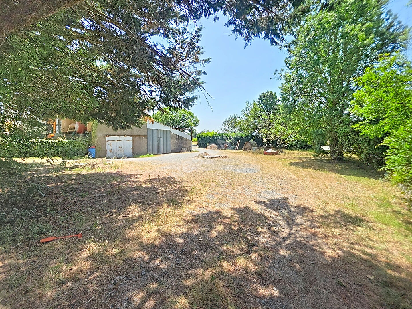 Terrain constructible A VENDRE à SAINT GEREON, environement agréable · à Ancenis-Saint-Gereon · 75 100 €