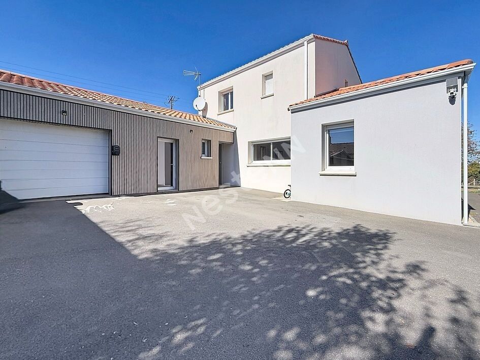 Maison 5 pièces 156 m² · à Oudon · 156 m² · 457 900 €