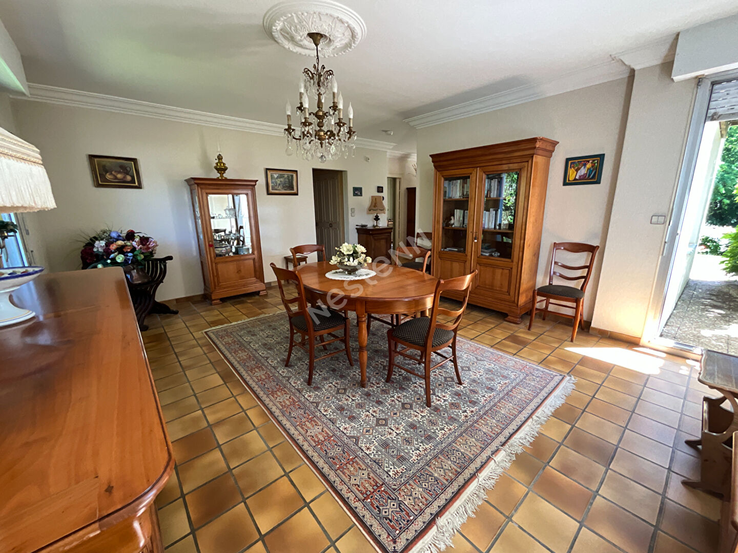 OPPORTUNITE Sautron : En vente ! Maison de 168m², 5 chambres, vie de plain pied, belle parcelle au calme d'une impasse.