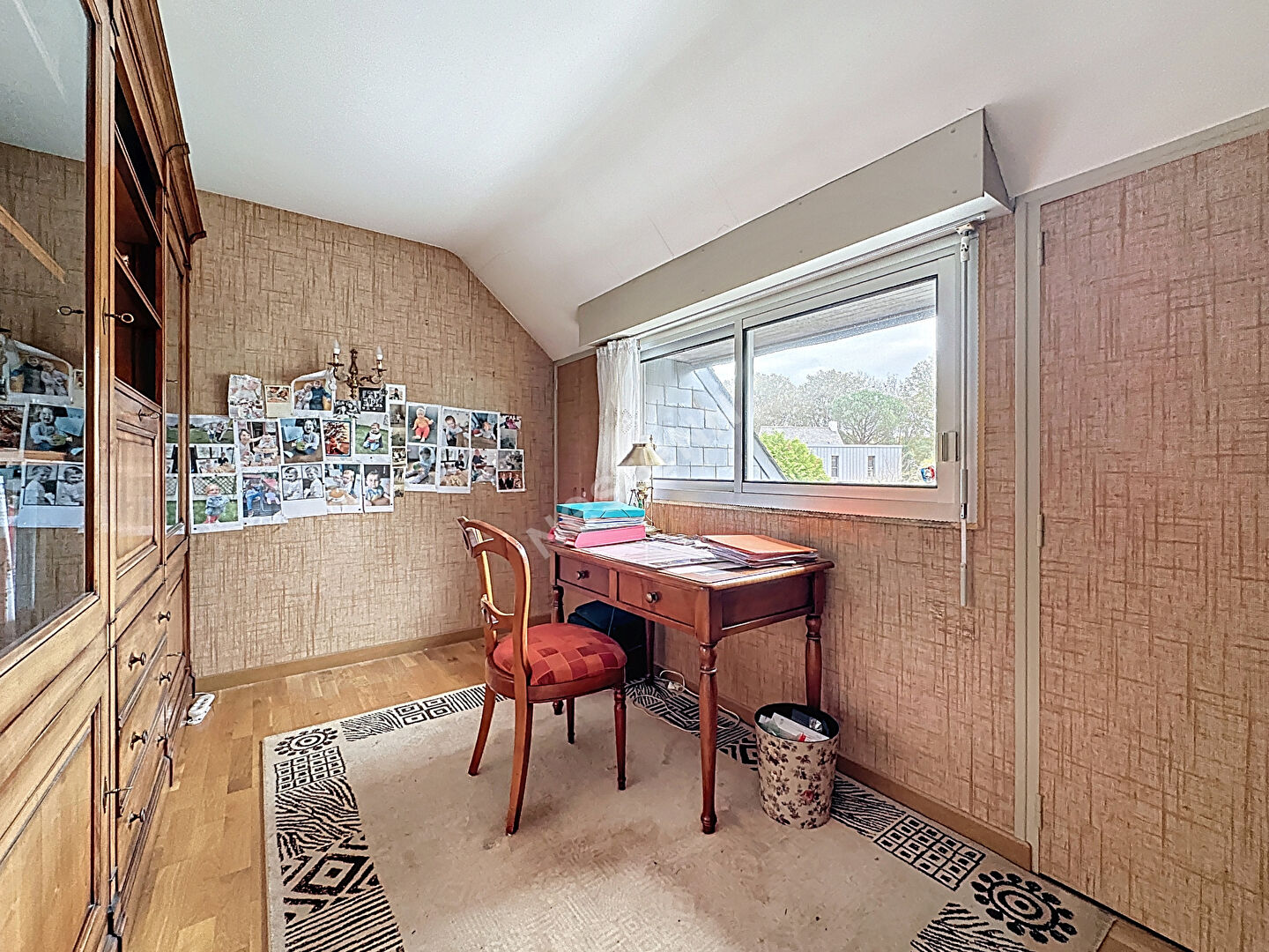 OPPORTUNITE Sautron : En vente ! Maison de 168m², 5 chambres, vie de plain pied, belle parcelle au calme d'une impasse.