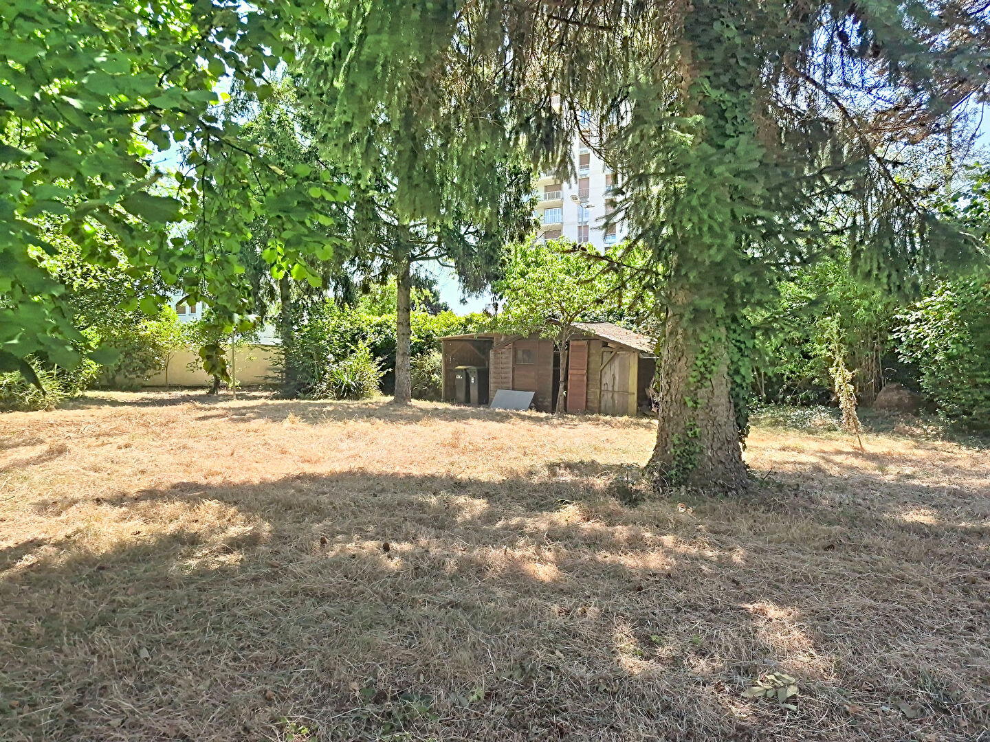 Terrain à vendre à Avrillé au Parc de la Haye · à Avrille · 238 500 €