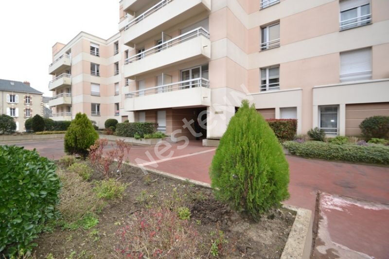 APPARTEMENT TYPE 3 ANGERS JARDIN DU MAIL / ASCENSEUR / CAVE ET
