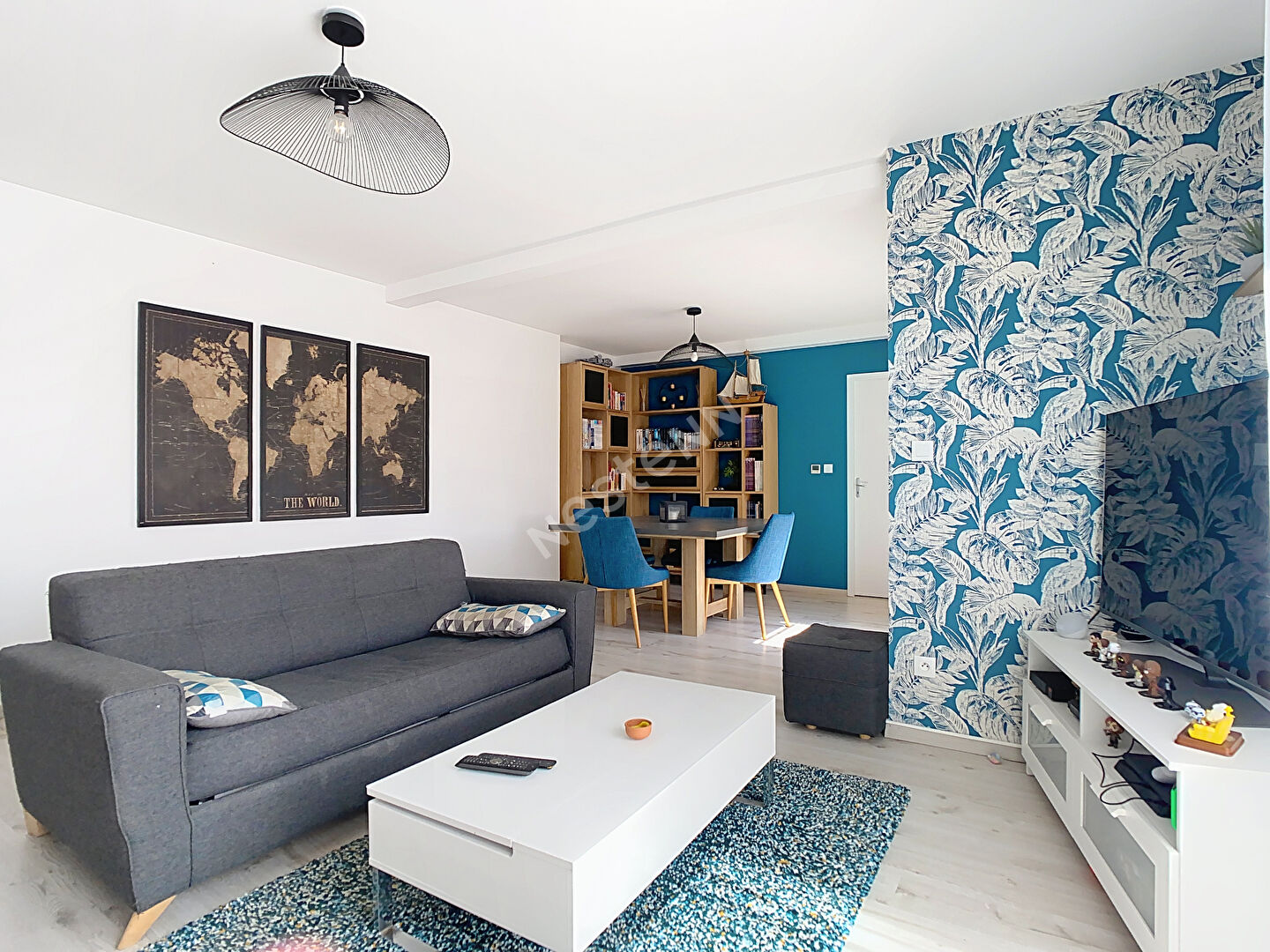 Appartement TYPE 4, de 2013 Avrille Centre, double terrasse, parking, garage!