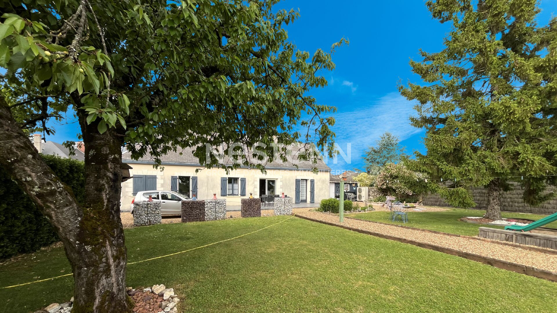Maison 6 pièces 134 m² · à Noyant Villages · 134 m² · 157 264 €